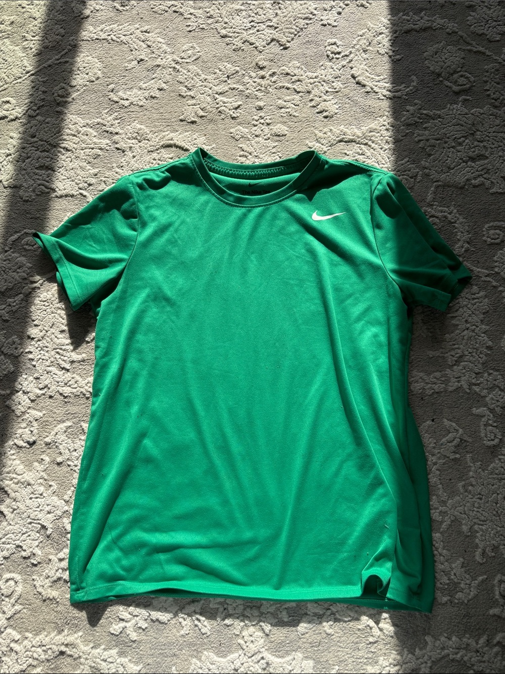 Nike Green Short-Sleeve Athletic Tee with White Swoosh